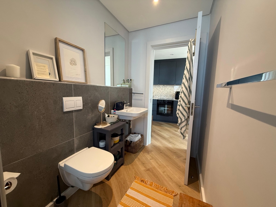 1 Bedroom Property for Sale in Paarl South Western Cape